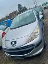 Peugeot pegout 207.Benzin 2006 Baujahr.1,4 Motor.k... - Peugeot 207 in Halle