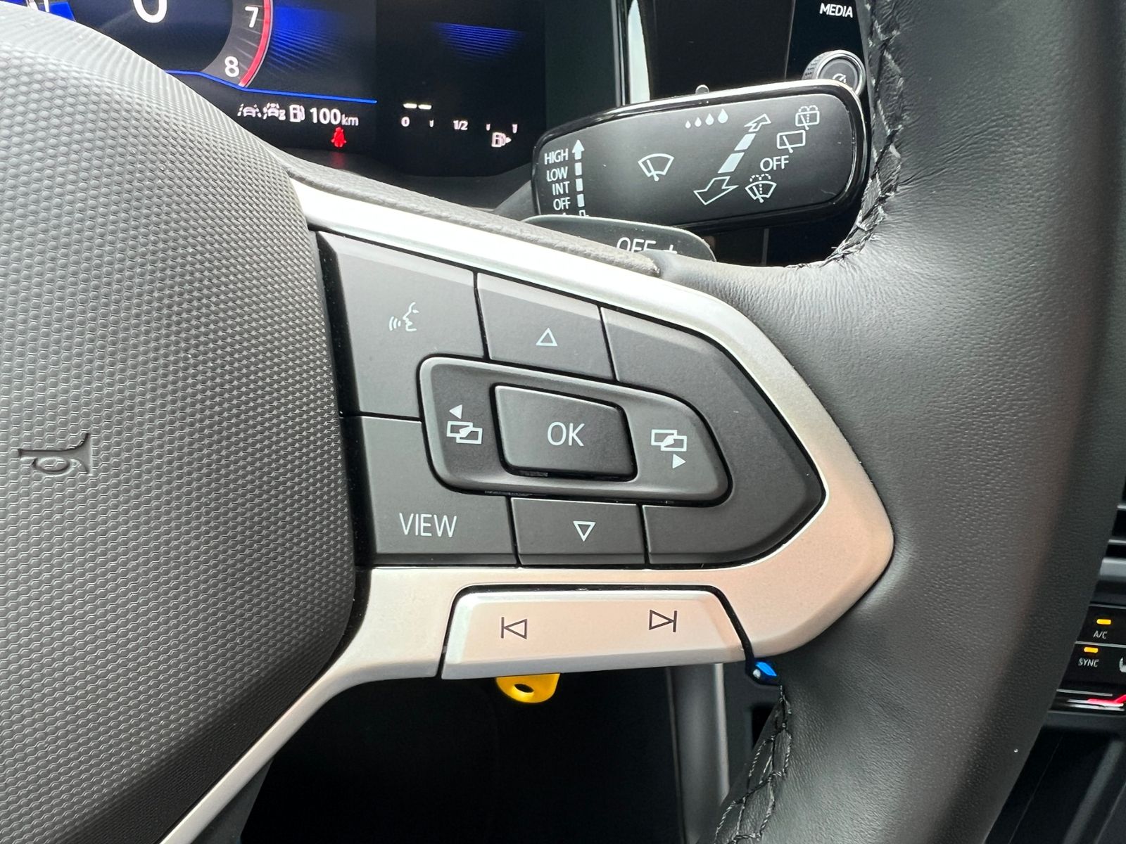 Fahrzeugabbildung Volkswagen Taigo Life 1,0 l TSI DSG *LED, App-Connect, Kame