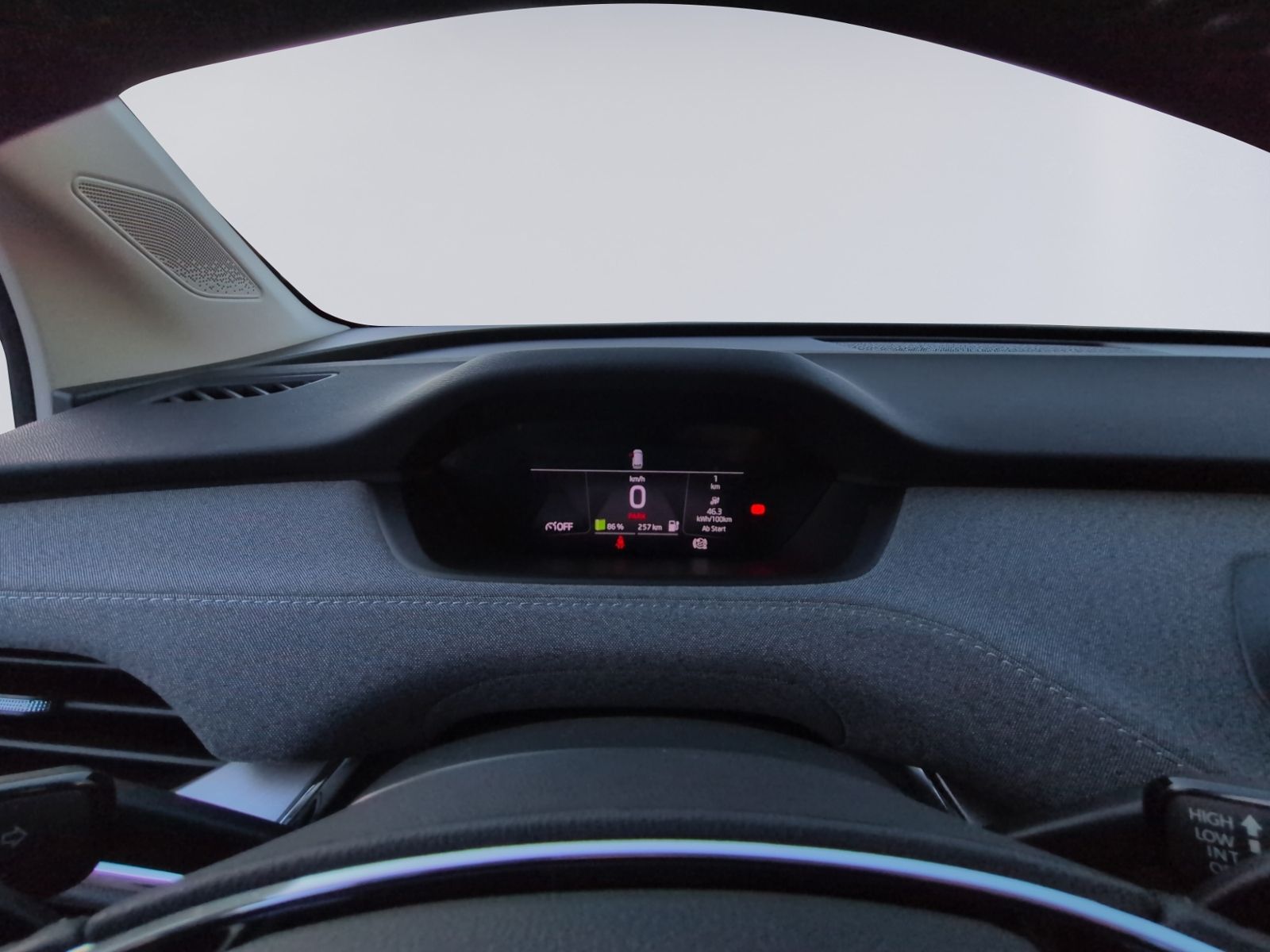 Enyaq KAMERA+AHK+NAVI+GRA