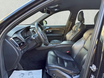 Volvo XC90 - 9