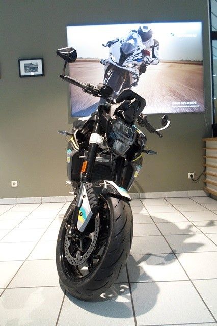 Fahrzeugabbildung BMW F900R A2 Wegner Edition 2025