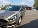 Ford S-Max S-MAX Titanium:Automatik - Ford S-Max