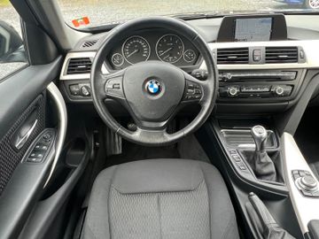 BMW 316 - 12