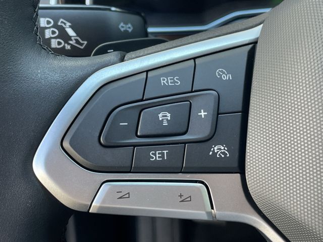 Polo 1.0 TSI DSG R-Line Kamera/ACC/Navi/IQ.Light
