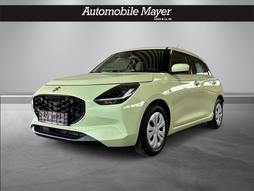 Suzuki Swift 1.2 Club Dualjet Hybrid MT, Navi, LED