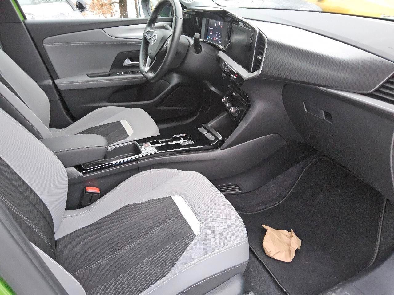 Fahrzeugabbildung Opel Mokka-e ELEGANCE 3-PHASIG NAVI/LED/KAMERA/SH/DAB