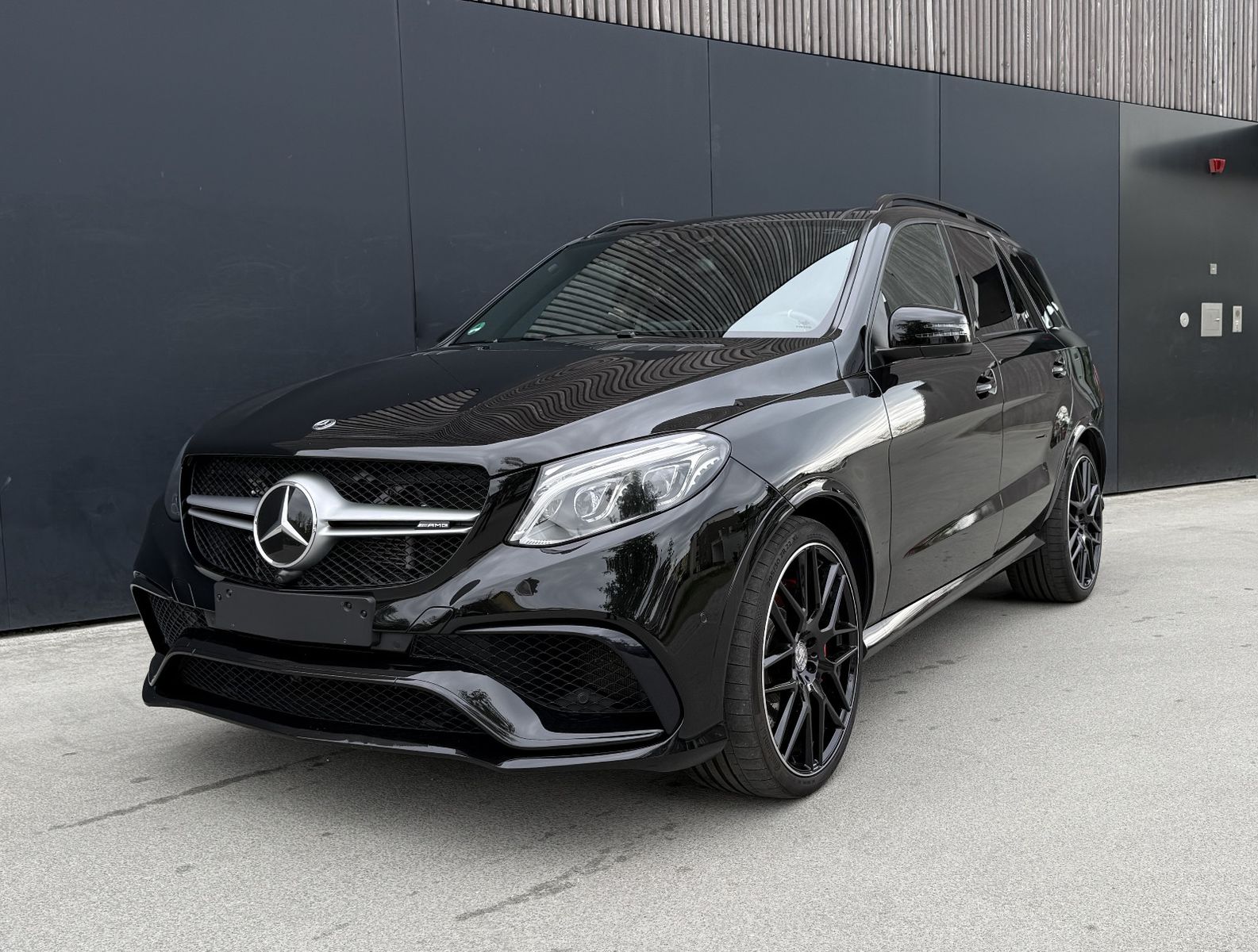 MERCEDES-BENZ GLE 63 AMG