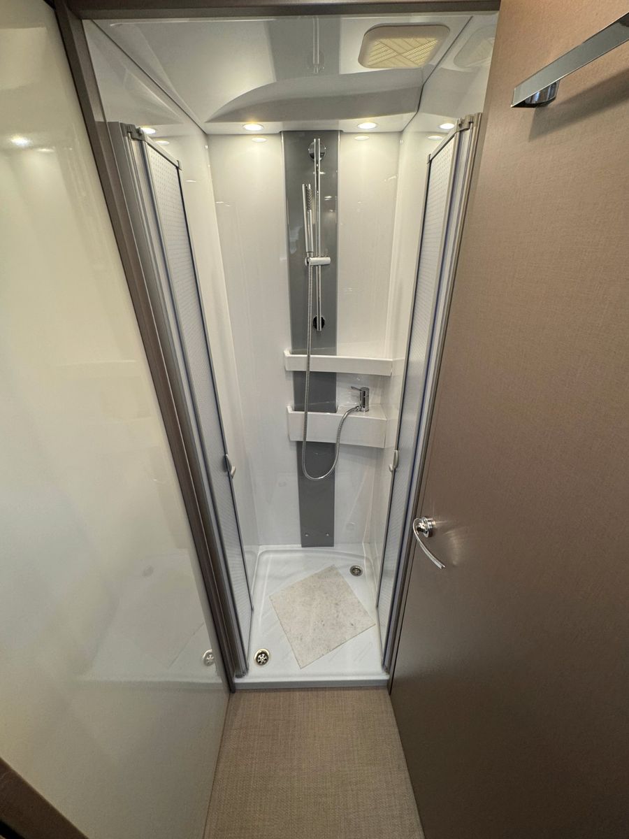 Fahrzeugabbildung Bürstner Lyseo TD 644 G Harmony Line  SIE SPAREN 20.983€!