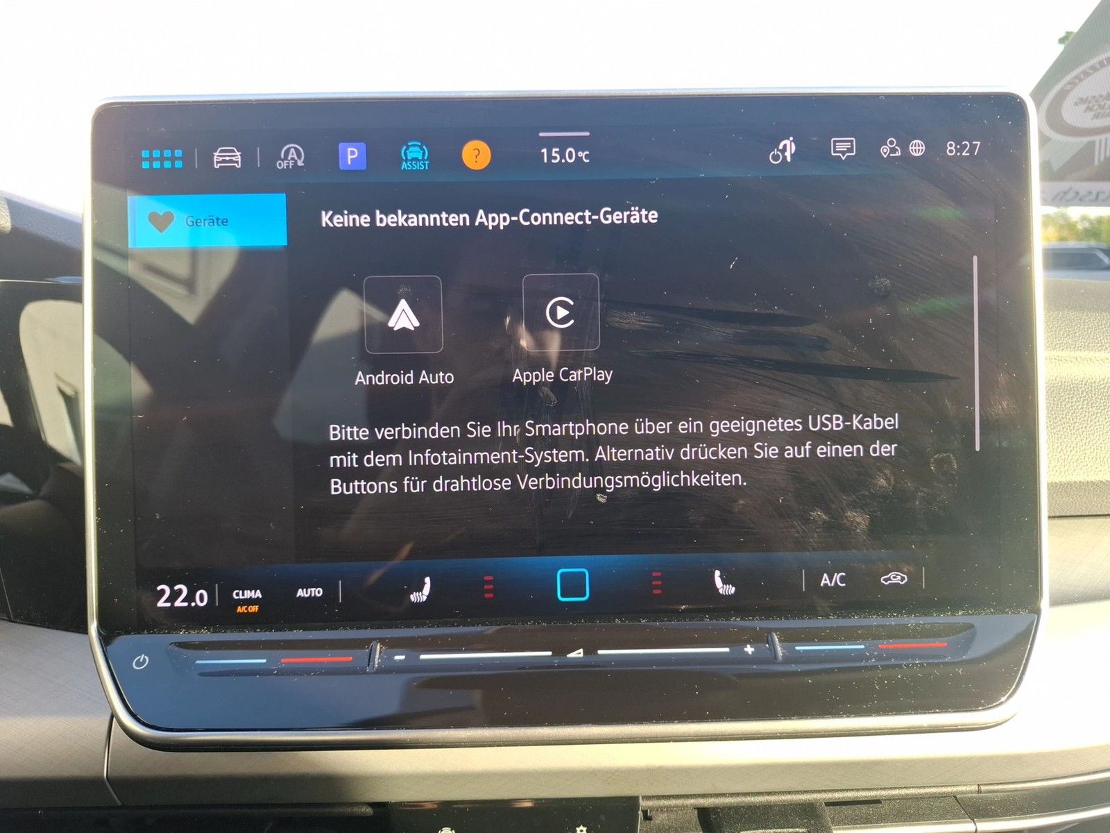 Fahrzeugabbildung Volkswagen Golf VIII Variant TSI Life LEDplus Navi AID ACC