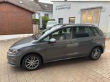 Volkswagen Golf Sportsvan ACC AHK Kamera SH 8fach - Volkswagen Golf mit Benzin-Antrieb: Geländewagen