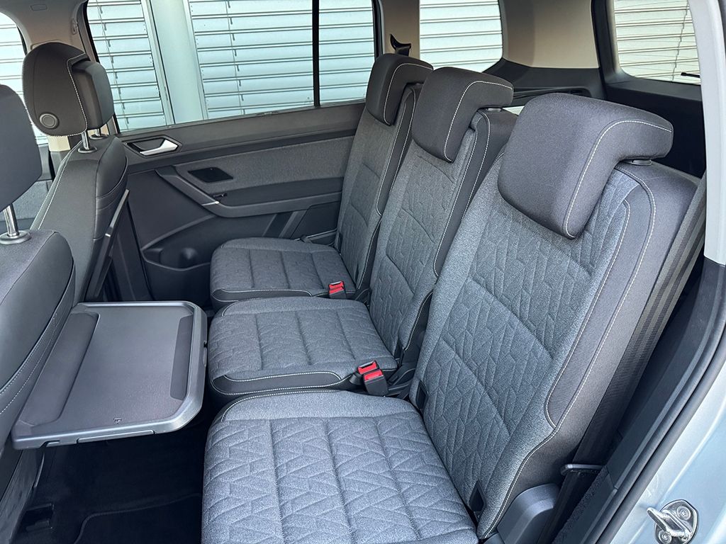 Touran 2.0 TDI "MOVE" *MATRIX*NAVI*KEYLESS*