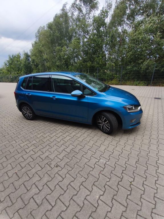 Image of Volkswagen Golf Sportsvan