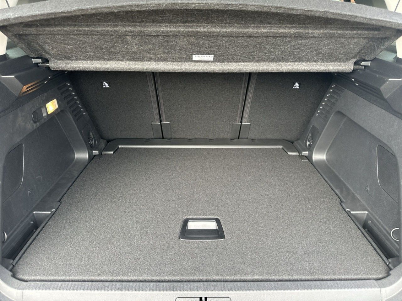 Fahrzeugabbildung Citroën C5 Aircross Hybrid 145 DCS6 Max