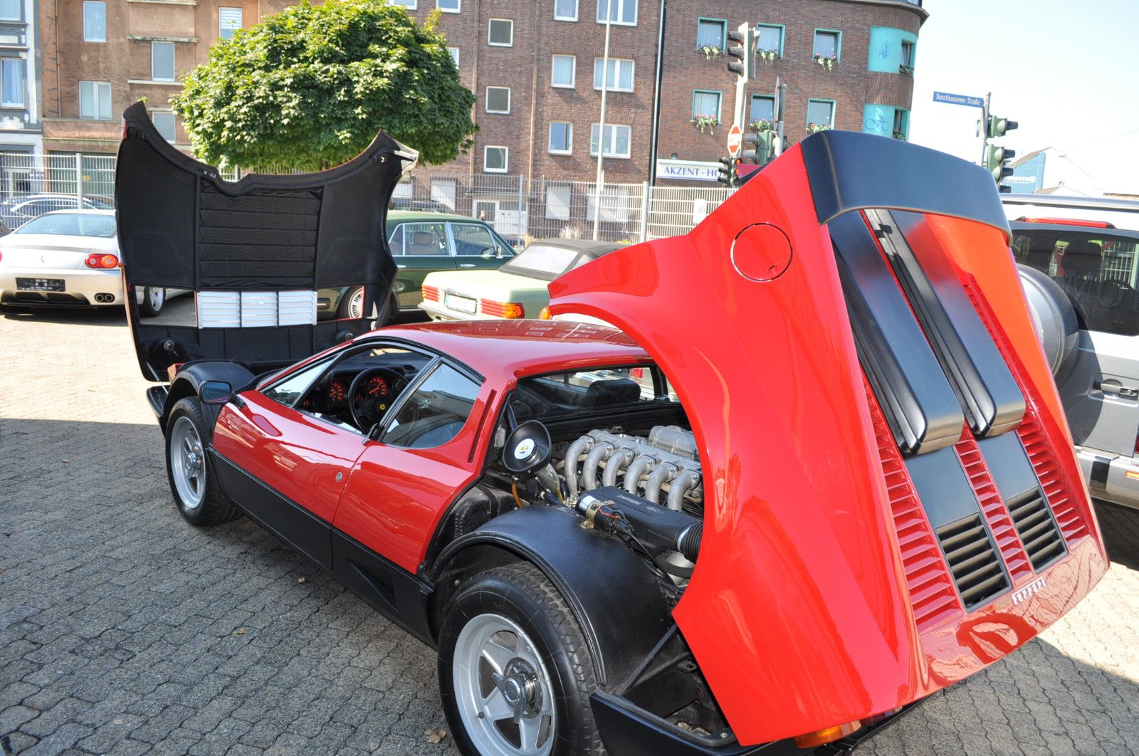 Fahrzeugabbildung Ferrari 512 BBi