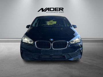 BMW 216 - 2
