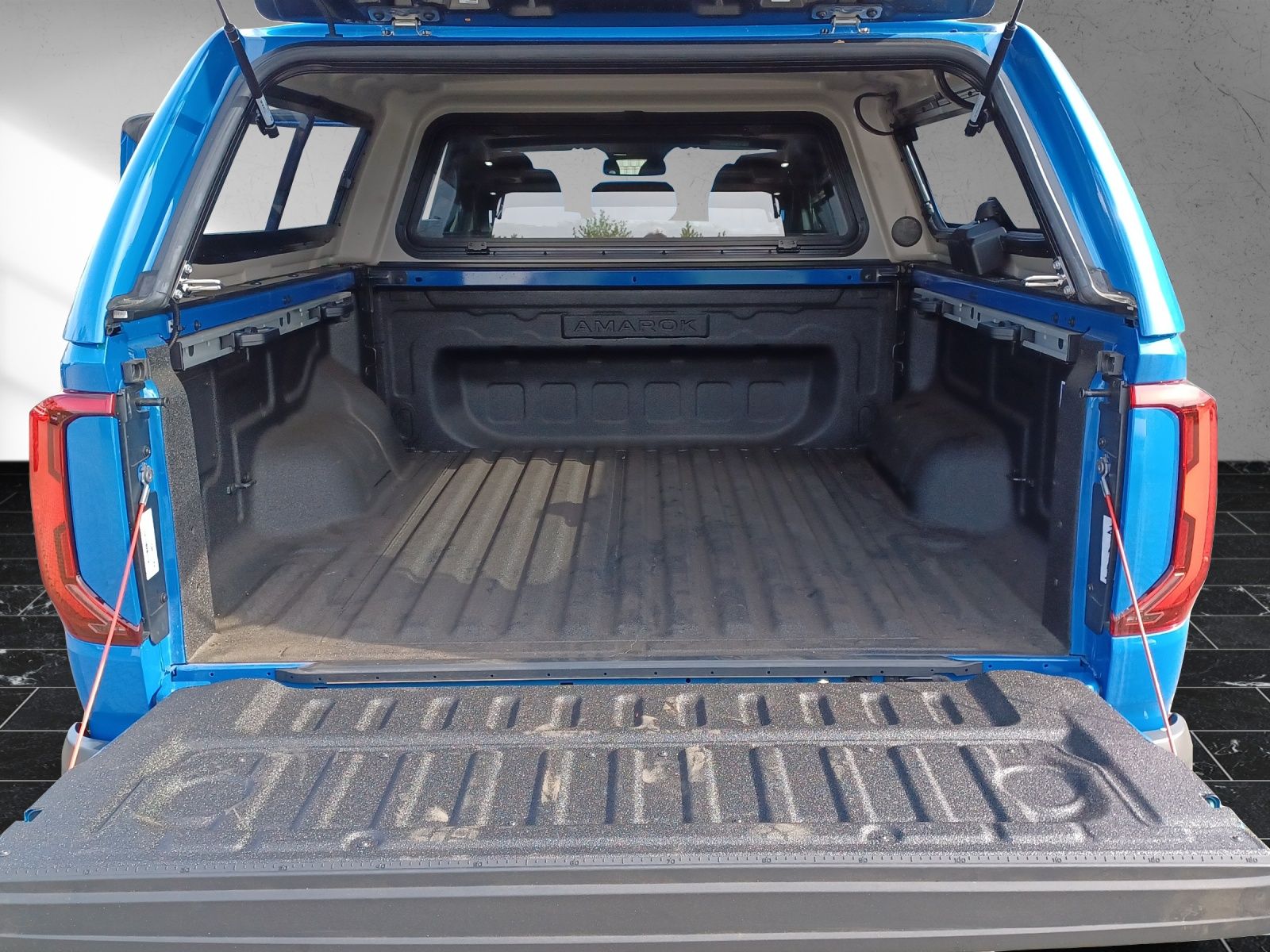 Fahrzeugabbildung Volkswagen Amarok TDI Pan Americ. 4M MATRIX ACC AHK STH HAR