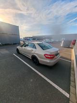 Mercedes-Benz E 220 CDI BlueEFFICIENCY ELEGANCE ELEGANCE - Mercedes-Benz E 220: Cdi Elegance