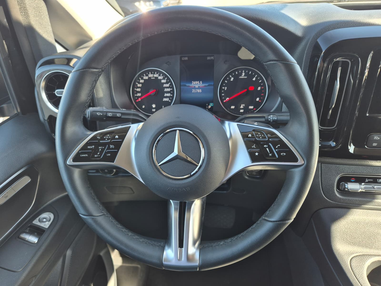 Fahrzeugabbildung Mercedes-Benz Vito 119 Tourer lang SELECT extralang LEDER*AHK