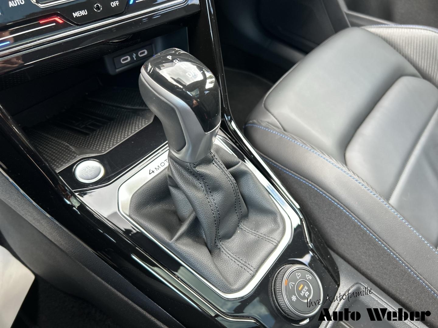 Volkswagen T-Roc R Navi Leder AHK Pano Akra DCC Matrix
