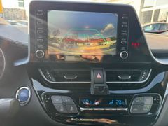 Fahrzeugabbildung C-HR Hybrid Team D Navi Kam Auto Abnehmbare Anhä