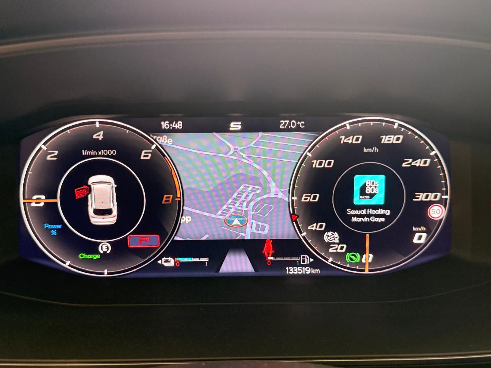 Fahrzeugabbildung CUPRA Leon Sportstourer VZ e-Hybrid/AHK/8.FACH BEREIFT