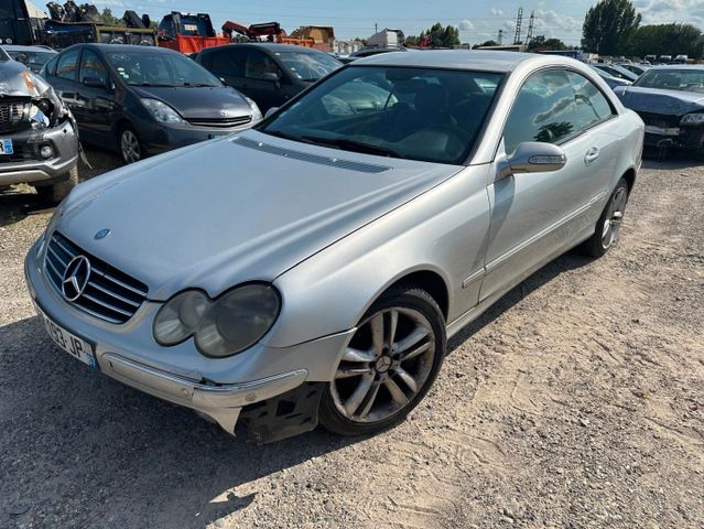 Mercedes-Benz CLK 320 CDI AVANTGARDE