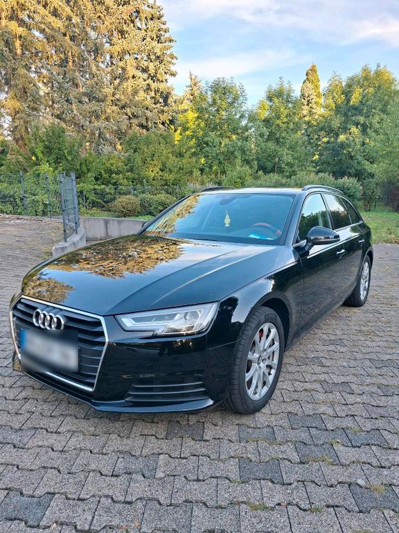 Image of Audi A4