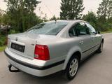 Volkswagen Passat 1.9 TDi Automatik 187.00... - Volkswagen Passat aus 2000 mit Diesel-Antrieb