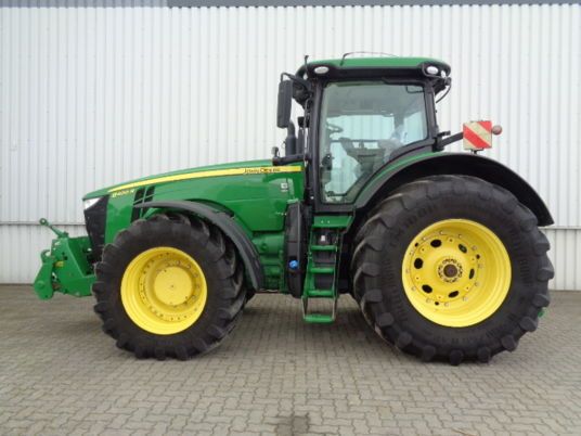 John Deere 8400R