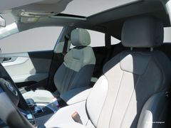AUDI A5 Sportback 50 TDI quattro S-line Matrix Nav SH AUDI A5 Sportback 50 TDI quattro S-line Matrix Nav SH