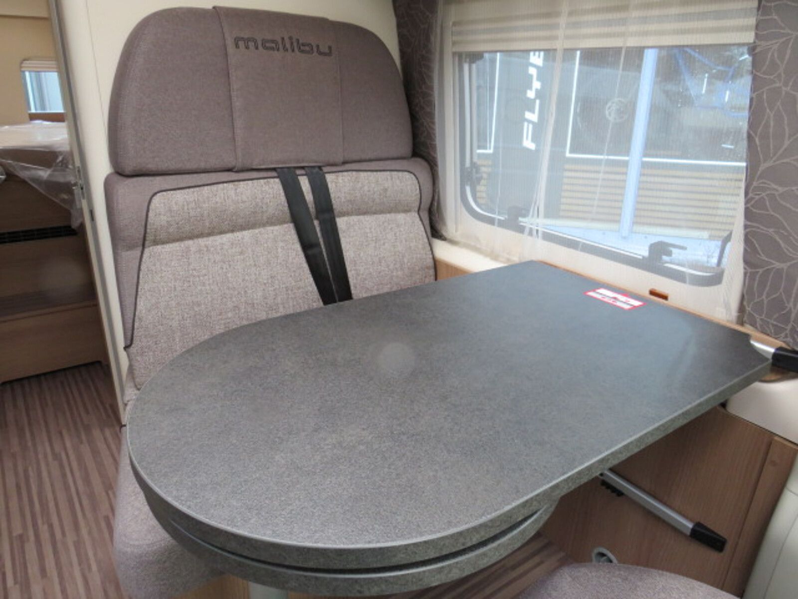 Fahrzeugabbildung Malibu Van comfort GT skyview 640 LE Aktionspreis