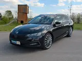 Skoda Octavia Combi 2.0 TSI 4x4 1.HD*SPORT*MEMORY*HEAD - Skoda Octavia: 4.4