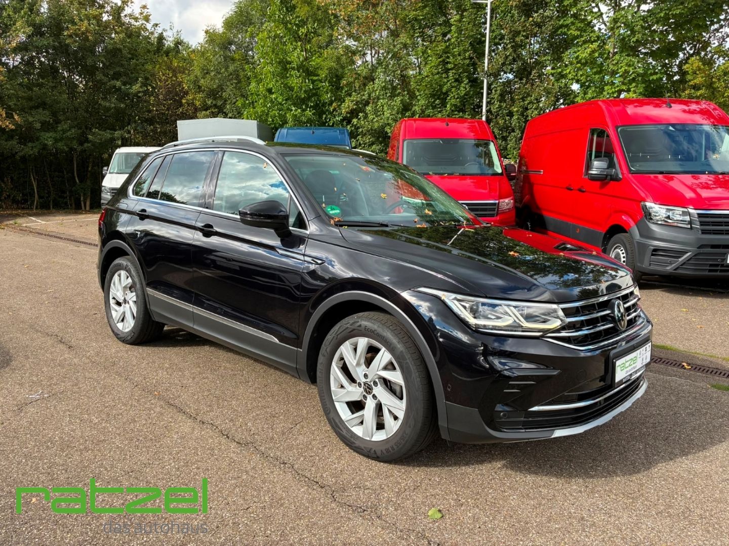 Fahrzeugabbildung Volkswagen Tiguan Elegance 2.0 TDI 7-Gang-DSG
