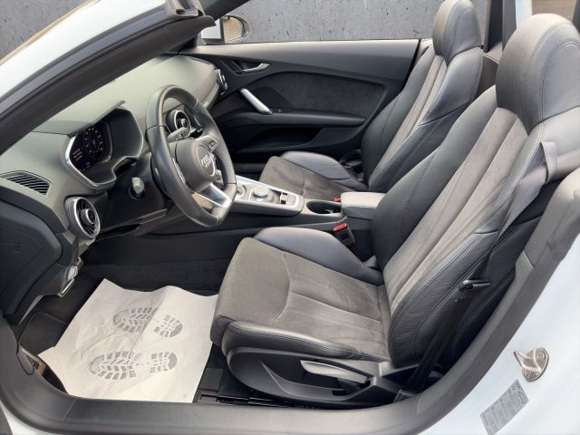 TT Roadster 2.0 TFSI Bluetooth LED Klima