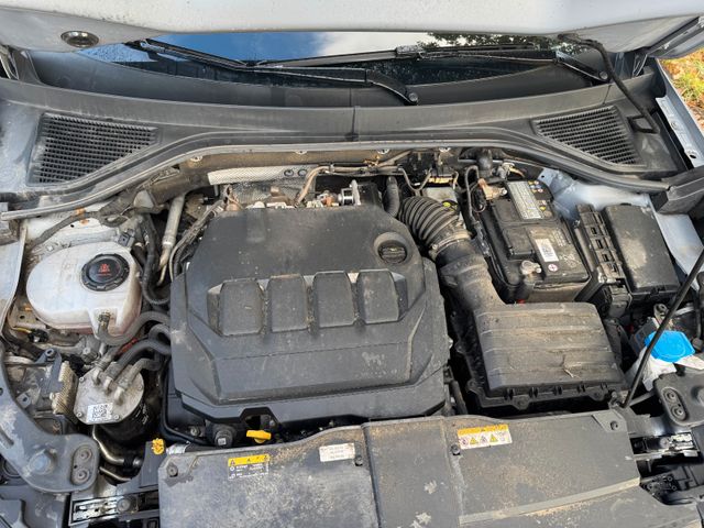 Volkswagen T-Roc Style-Autom-ACC-1.Hd-LED Scheinw-Mwst