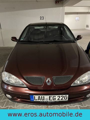 Renault Megane Coupe Privilege 1.6 16V