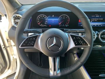 Mercedes GLB 200 - 11