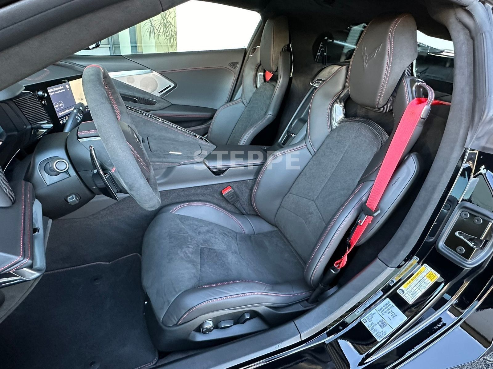 Corvette C8 Stingray Coupe 6,2 V8 3LT Europamodell