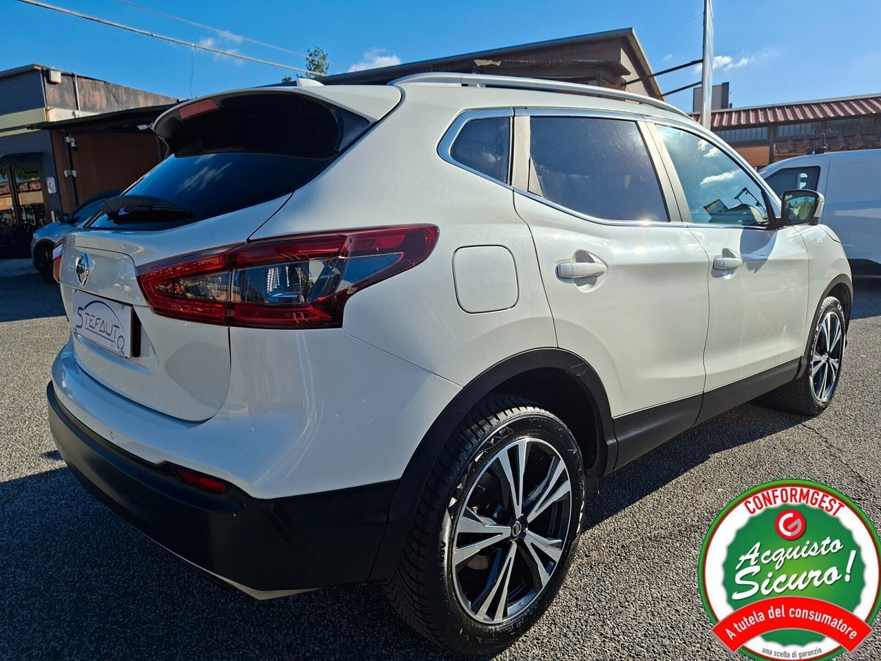 Nissan Qashqai 1.3 DIG-T DCT N-Connecta*NAVI*AUT