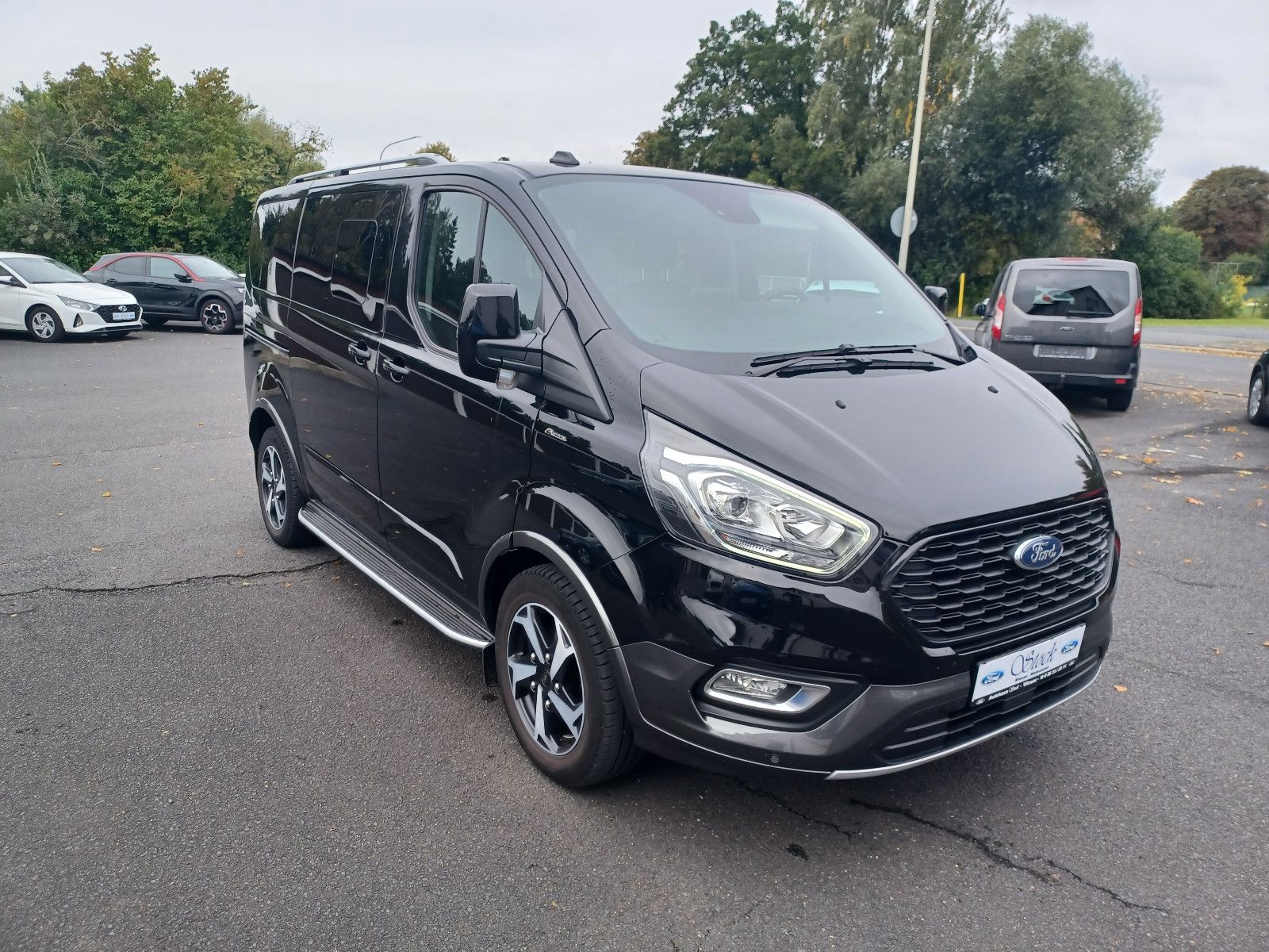 Ford Tourneo Custom ** Active / AHK ** mit Garantie imagem 3