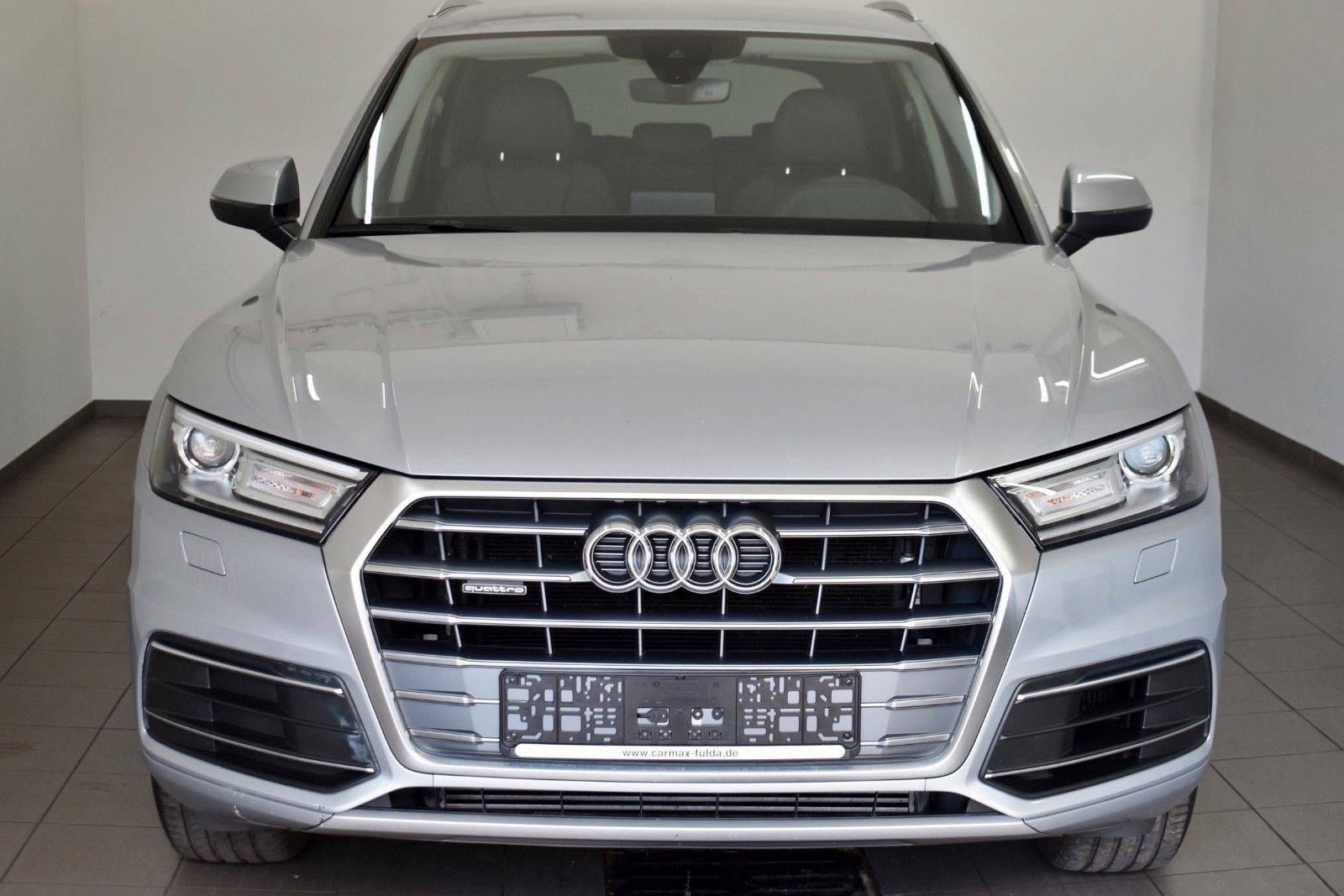 Fahrzeugabbildung Audi Q5 50 TDI quattro sport Leder,Navi,Xenon,SH,PDC