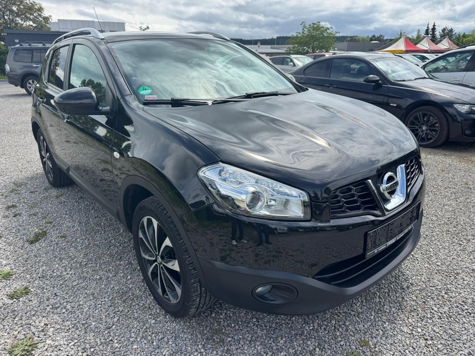 Nissan Qashqai I-Way 4X4 * Panorama * AHK*