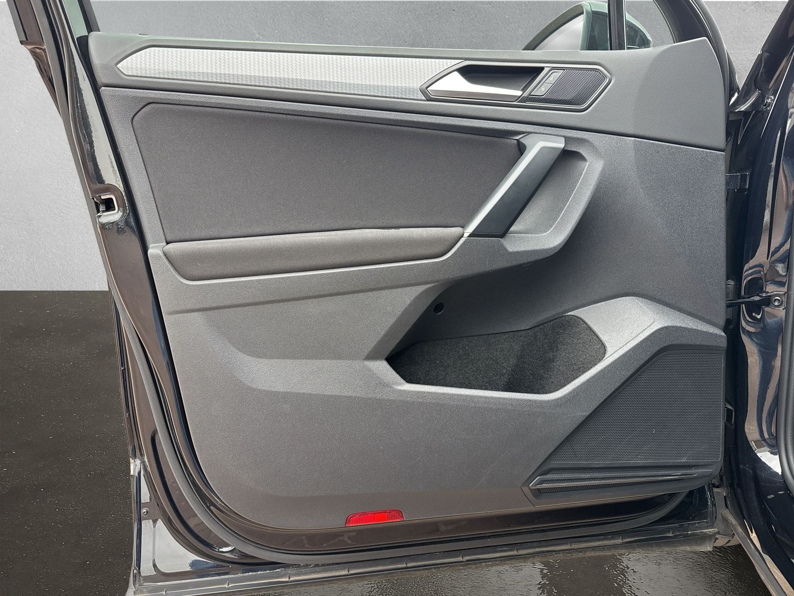 Fahrzeugabbildung Volkswagen Tiguan 2.0 TDI Life SHZ