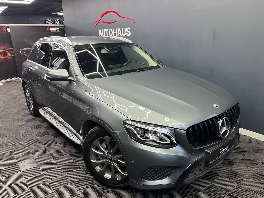 Image of Mercedes-Benz GLC 250