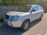 Hyundai Tucson 2.0 GLS *1 HAND * KLIMA* LPG* - Hyundai TUCSON aus 2010: Gls