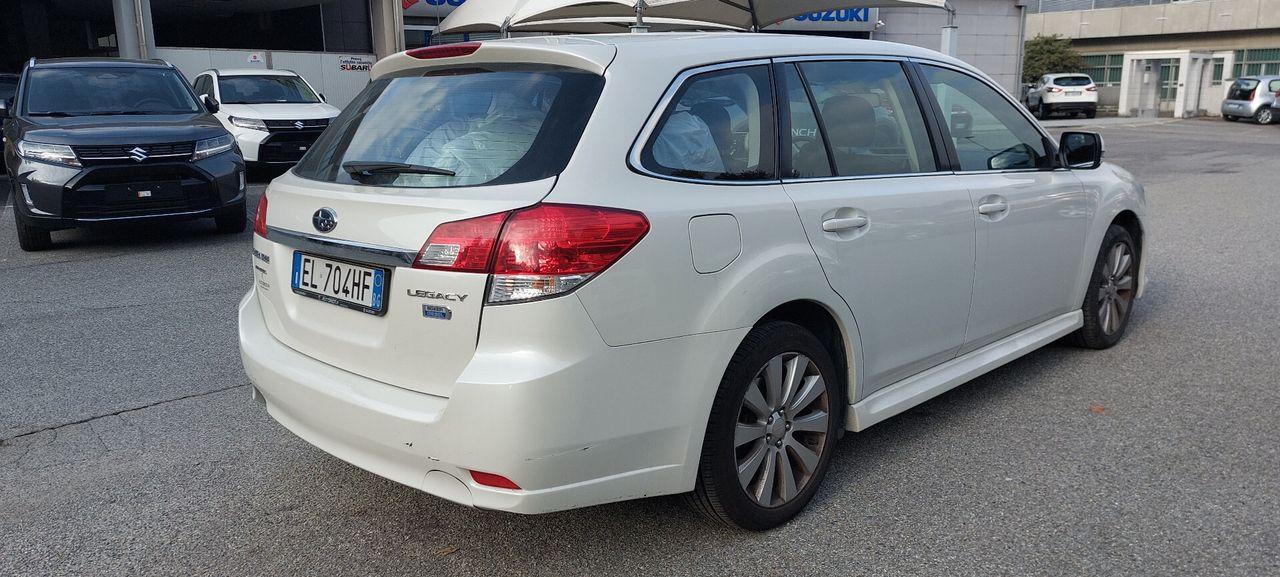 Subaru Legacy 2011 — photo 5