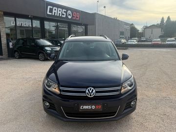 Volkswagen Tiguan - 2