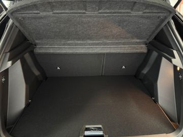Peugeot 2008 Hybrid 145 GT Exclusive AHK 360Grad Kam.