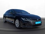 Volkswagen Arteon Shooting Brake 2.0 TDI DSG 4MOTION R-Line - Volkswagen Arteon: Sportwagen