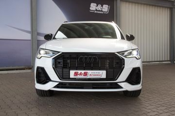 Audi Q3 45 TFSI e S-Line NAVIOPT-BLACKLED